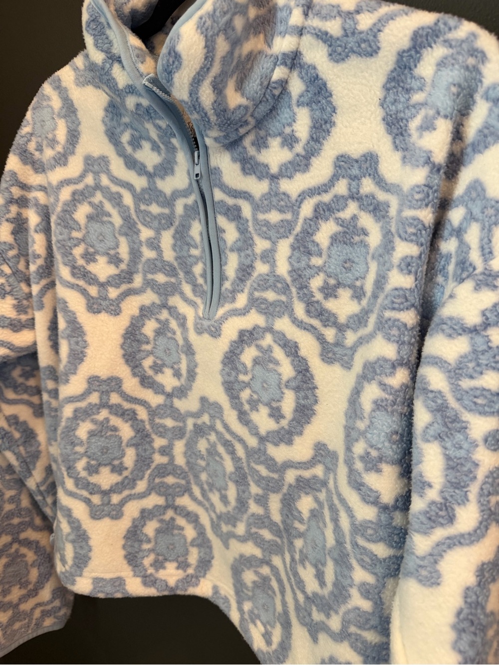 Altar'd State Light Blue and White Sherpa Zip Pullover | Large - Picture 3 of 7